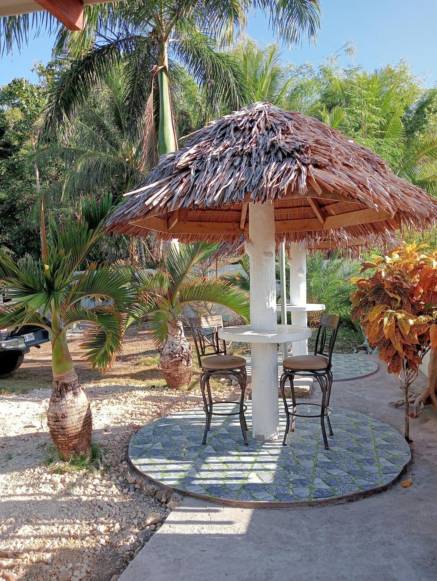 Mariella's Guest house